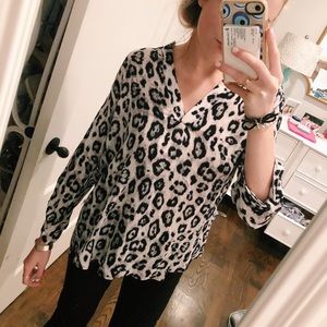 Boutique Cheetah Print V-Neck Blouse